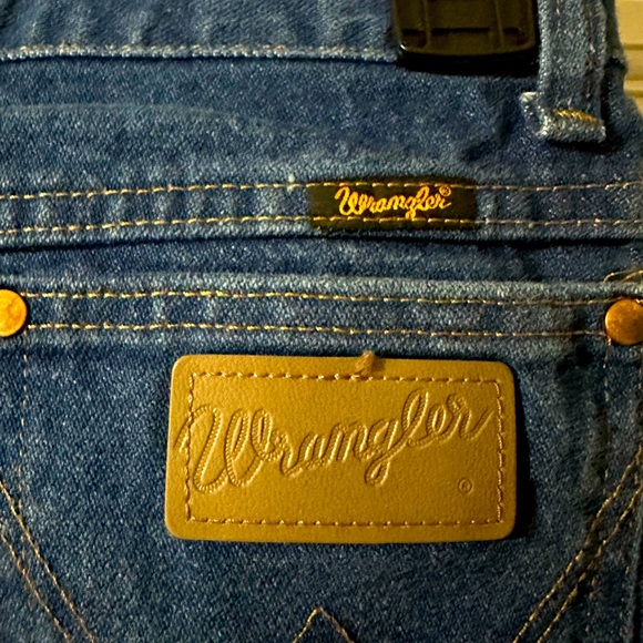 Boys Wranglers 14 Regular - Picture 3 of 4